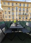 Cozy studio, balcony & AC, Heart of Nice