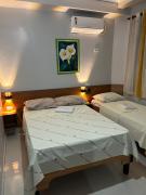 Hotel Tropicália próximo a 25 de março , Brás e Bom Retiro "Com estacionamento conveniado ao lado do hotel"