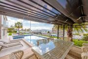 Luxury Golden Villa with sea view