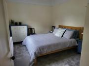 Cheerful and spacious 4-bedroom Cottage