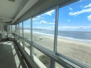 Apartamento 3 dormitórios frente mar