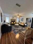 Family-Only Home Quiet & Peaceful Neighborhood