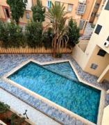 Duplex chic et lumineux avec piscine proche centre