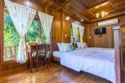 Top Lamphun