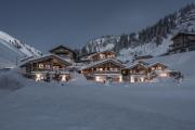 Aadla Walser-Chalets mit privater Sauna, Hotpot und Hotelservice
