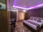 Baakhli Guest House And Restaurant