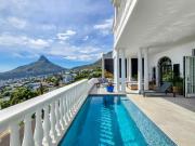Luxury 4BR Villa w Pool Ocean Views Bakoven