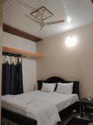 Yuvarathna Hampi Stay