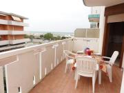 Great flat close to the beach