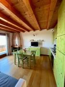 Top Adrara San Rocco