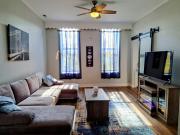 Sunny Pilsen 2 Bed 1 Bath Apt With Private Office
