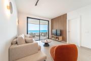 Seaviews Reserve The Breeze