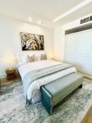 Boutique Ocean View Studio with King Bed & Spa
