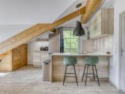 Duplex 4 pièces, 3 chambres, 6 personnes, proche centre, parking, wifi - FR-1-663-52