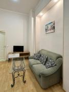 Nice studio on Independence sqr