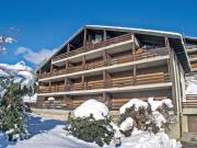 Apartment Centaure B 103 by Interhome