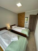 Triventi Apartament 2 sypialnie, garaż, blisko Tropikana i wyciąg na Kopę Triventi Apartament 2 sypialnie, garaż, blisko Tropikana i wyciąg na Kopę