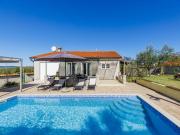 Holiday Home Sandra by Interhome
