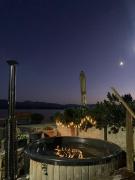 Drevenica MARKA beachfront cottage