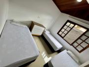 Casa á 100M do mar casado em Guarujá