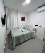 Apto vista incrível, a 10 metros da praia