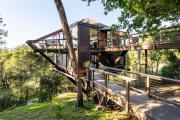 Peaceful Treehouse with Ocean View