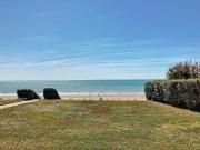 Appartement en bord de mer avec 2 chambres et parking - FR-1-361-78