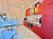 Appartement "STADTGEFLÜSTER" im Zentrum, inkl Stellplatz, 2 Betten, Babybett, Balkon, gratis Kaffee und Tee, WLAN