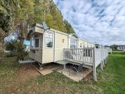 Lovely Caravan At Manor Park, Nearby Hunstanton Beach In Norfolk Ref 23029T