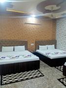 Jindal homestay-Two mints walk from golden temple