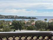 Cap Esterel 2 Pièces, Climatisation et Parking Inclus - FR-1-504-697