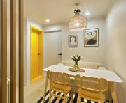 Casa Amarilla 6 minutes on foot from Hongik University Station