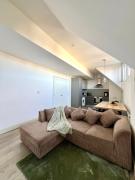 Bright & Cozy 2 bed Apartment