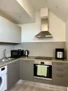 Bright & Cozy 2 bed Apartment