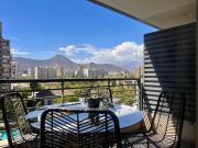 A pasos de Metro Escuela Militar y barrio El Golf