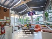 Hostel Lullaby Non-Smoking