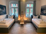 6 Betten am Bahnhof der Kulturhauptstadt 2025