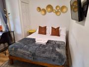 Brand New 1BR in Center City with Private Backyard