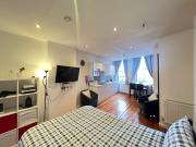 Quiet & Modern Studio in the Heart of Nottingham City Centre