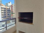 Aptos completos em Meia Praia a 150m do Mar - EOOs