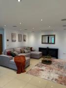 The Luxe Penthouse Lift Access Free Parking