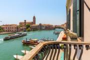 AMETISTA Balcony on the Canal - by Sleep in MURANO