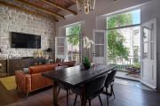 CENTRAL W APARTMENT by DuHomes