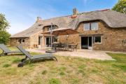 Chaumiere bretonne avec jardin - Golfe du Morbihan