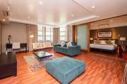 Hint of Luxury at Circa