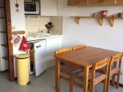 Studio 4 pers, Sud, à 300m des pistes, parking - FR-1-733-177