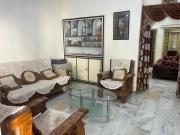 Spacious 3BR Home, Parking, Near Outlets & Shops