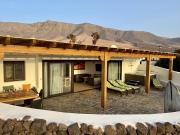 Daidas Beach House - with hot whirlpool in Famara