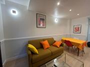 Suresnes 3 cozy rooms refurbished and parking!