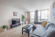 Modern 1BR - Central Location